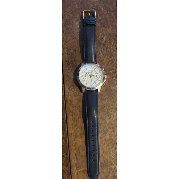 Fossil ES4040 Gwynn Chronograph White Dial Ladies Watch Rose Gold O3 - Picture 5 of 7